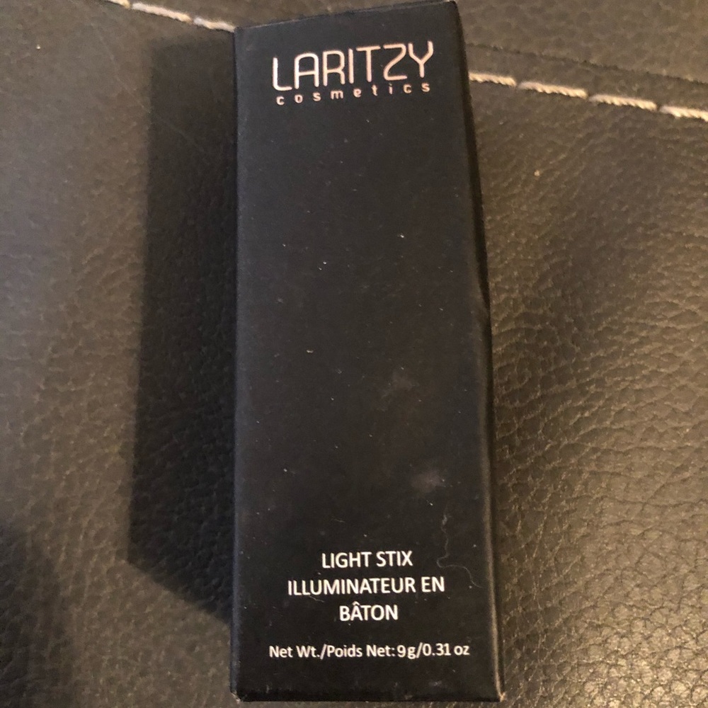 Laritzy Light Stix Illuminateur highlighter -Halo
